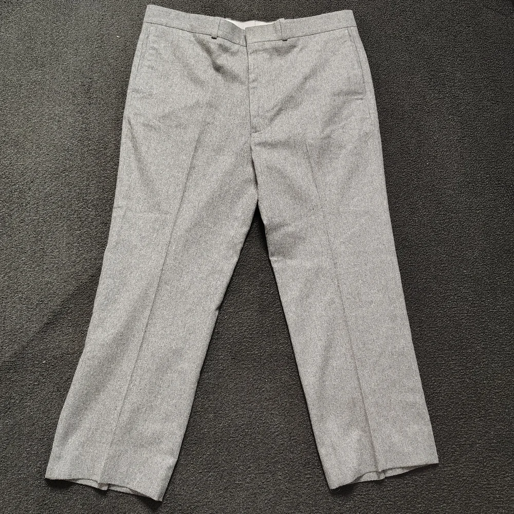 Farah Gray Wool Blend Pleated Dress Pants Mens Size 39x38 Slim Fit New